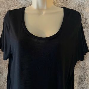 Black scoop neck T-shirt.